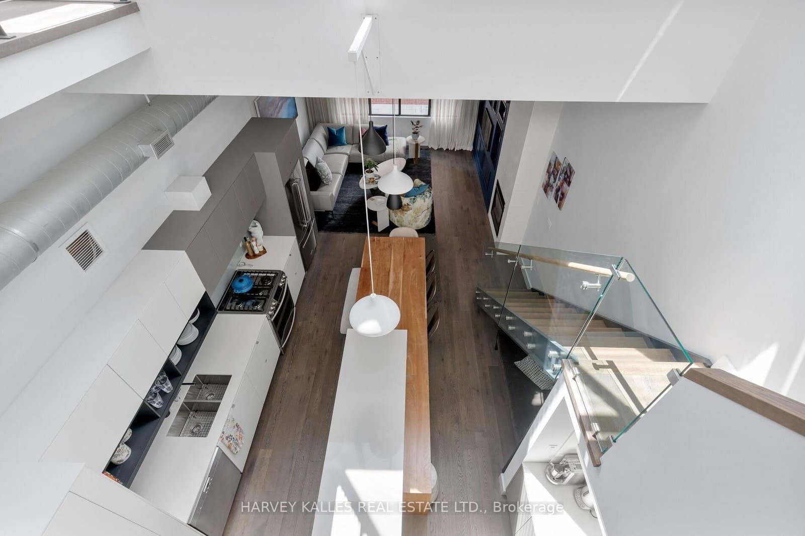 287 Richmond Street E, Unit 304 thumbnail 3