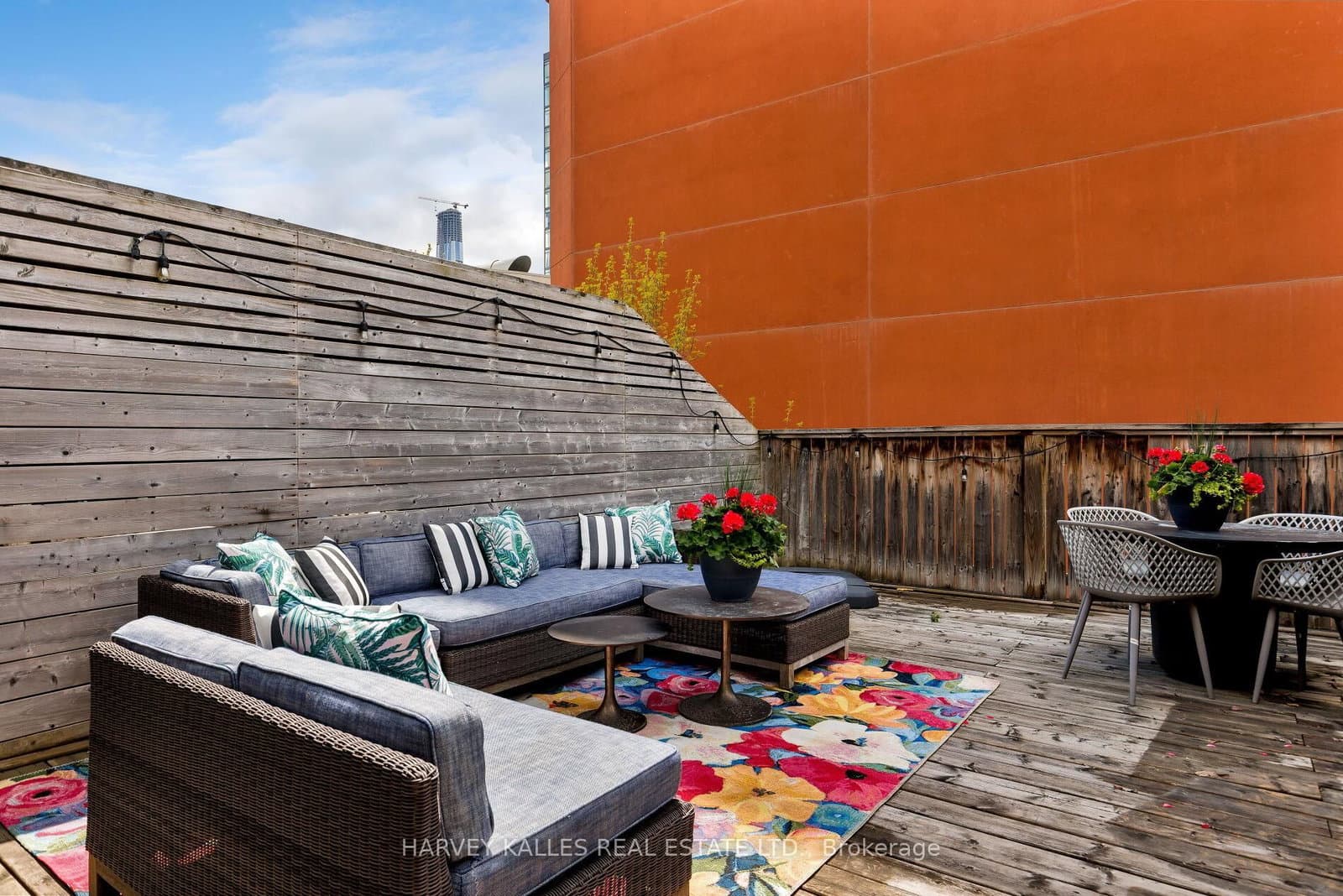 287 Richmond Street E, Unit 304 thumbnail 40
