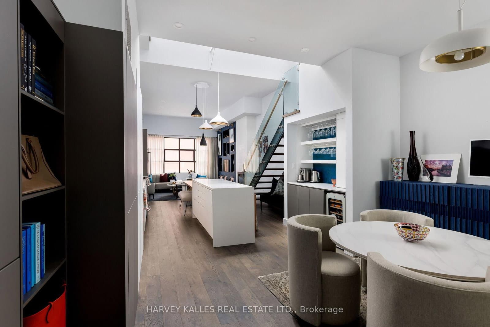 287 Richmond Street E, Unit 304 thumbnail 6