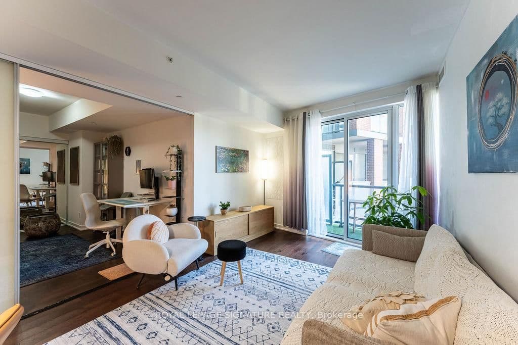 20 Bruyeres Mews, Unit 501 thumbnail 21