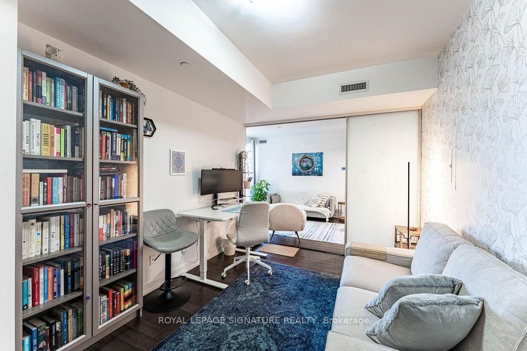 20 Bruyeres Mews, Unit 501 thumbnail 28