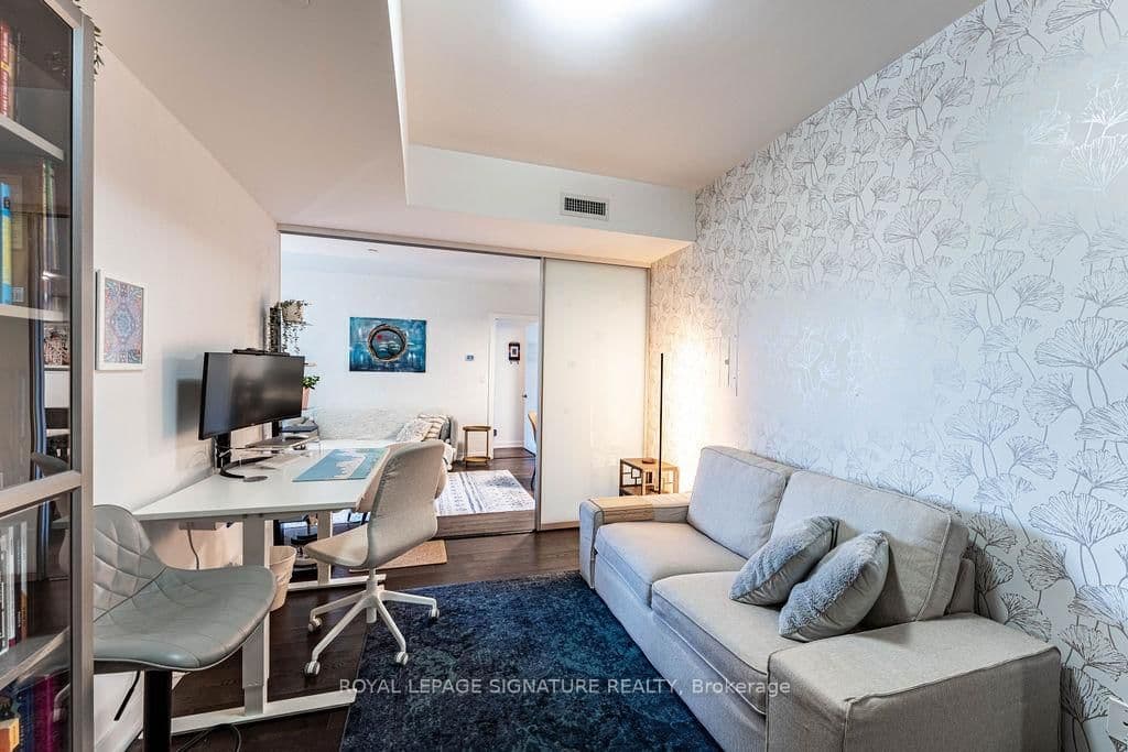 20 Bruyeres Mews, Unit 501 thumbnail 29