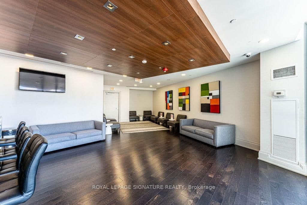 20 Bruyeres Mews, Unit 501 thumbnail 40