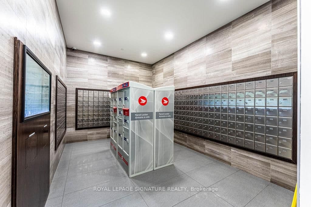 20 Bruyeres Mews, Unit 501 thumbnail 43