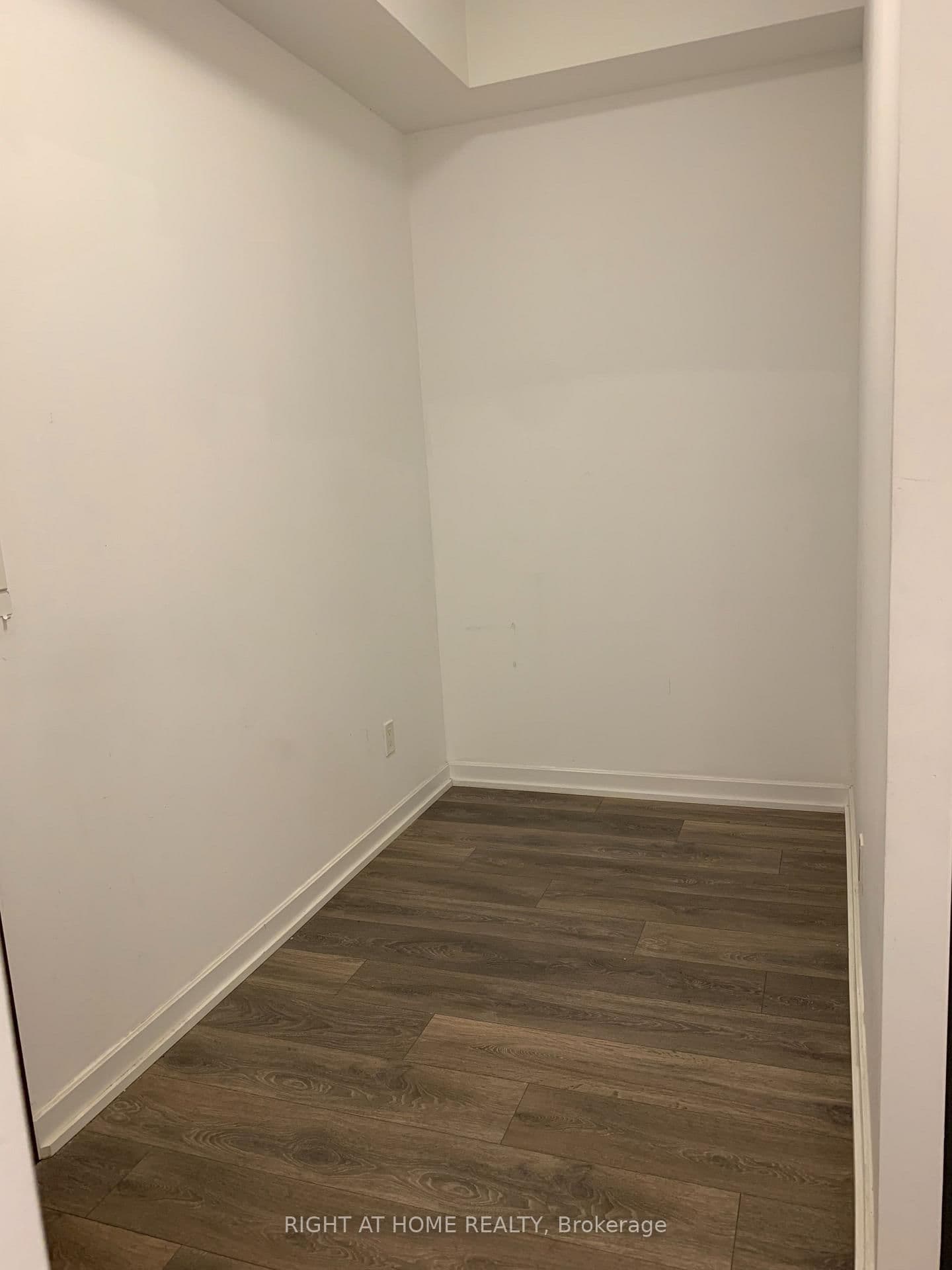 56 Forest Manor Road, Unit 1209 thumbnail 17
