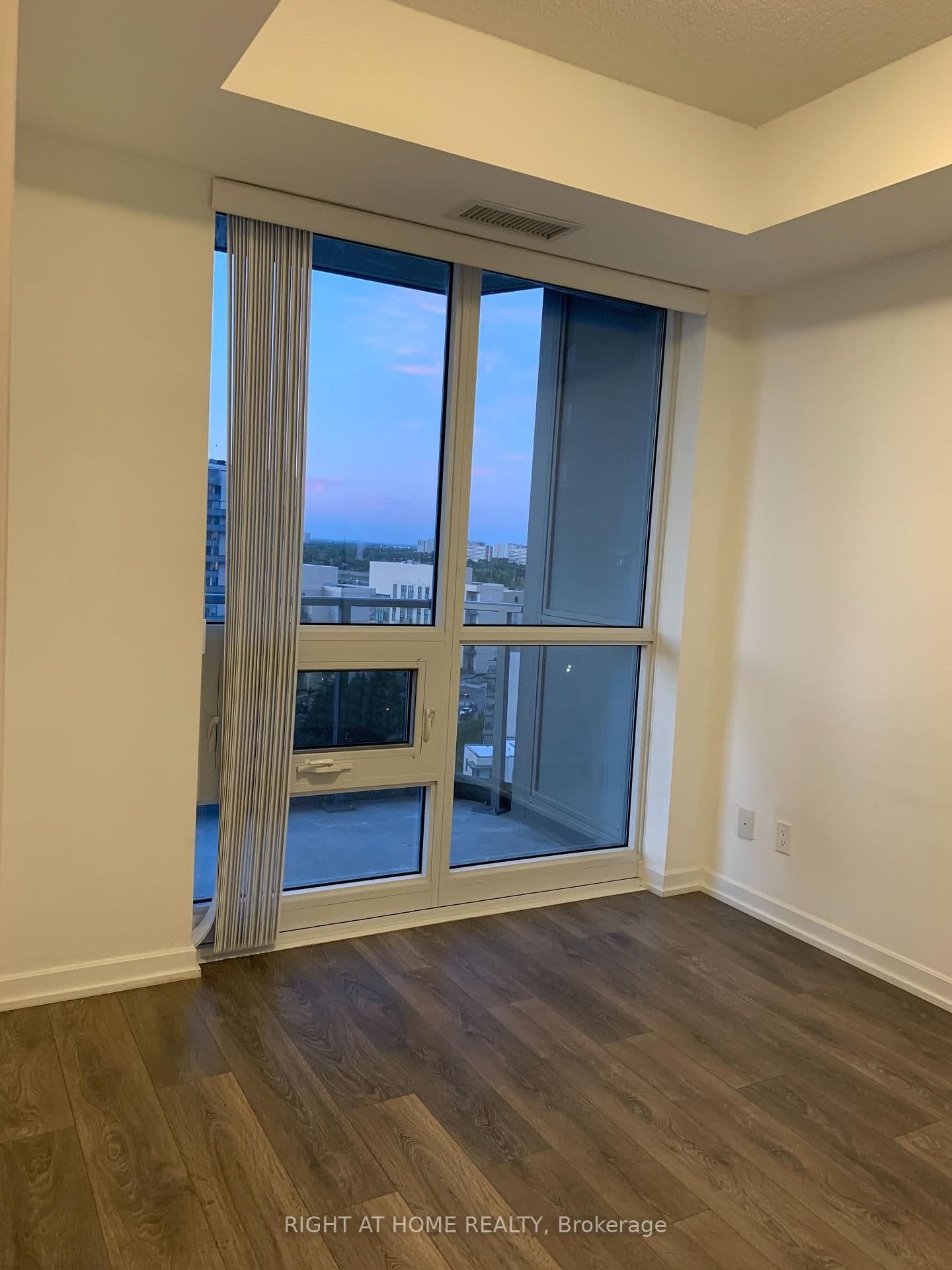 56 Forest Manor Road, Unit 1209 thumbnail 36