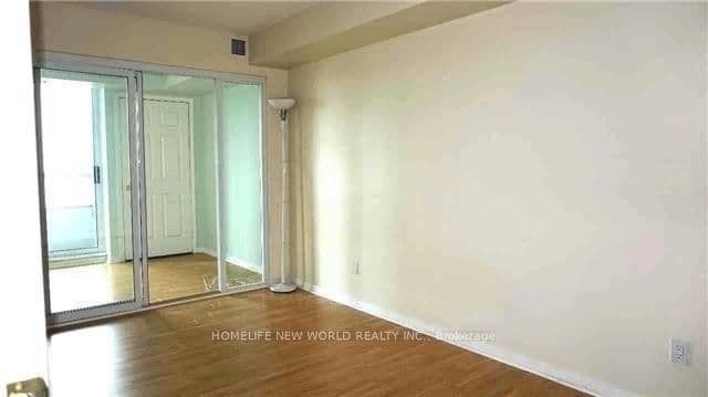33 Empress Avenue, Unit 701 thumbnail 7