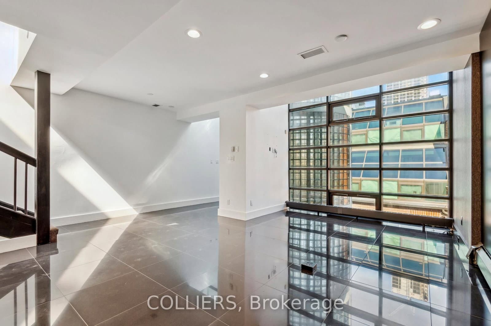30A Hazelton Avenue, Unit 400-500 thumbnail 3