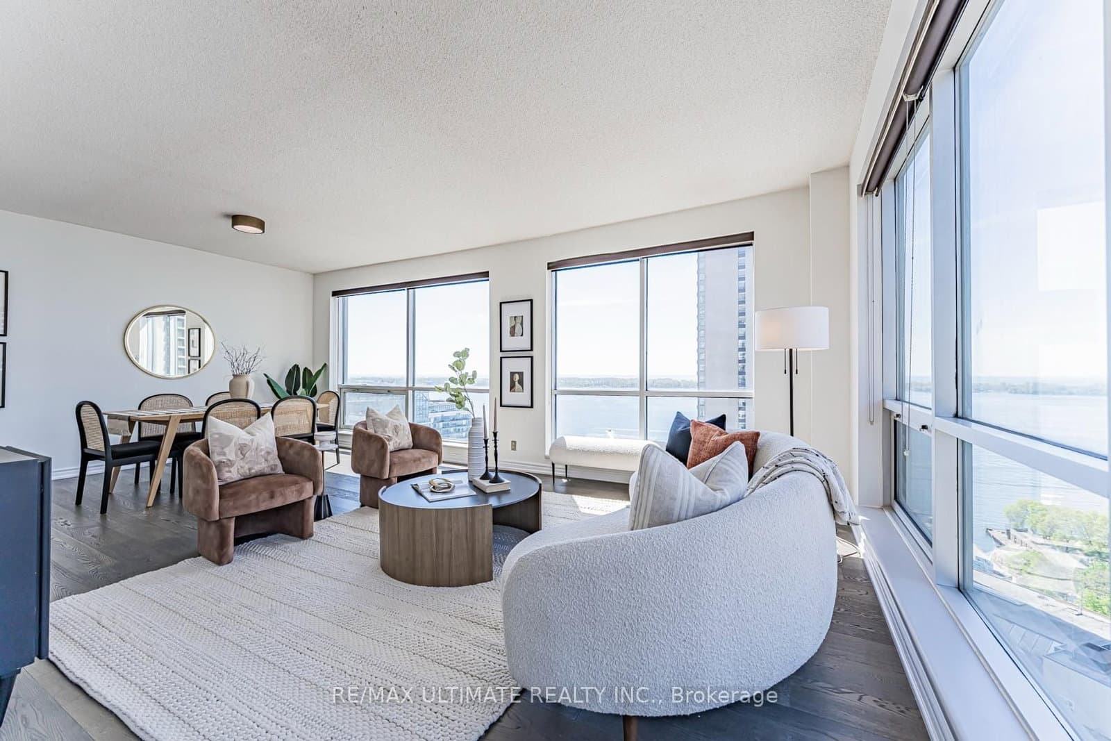 10 Queens Quay W, Unit 2206 thumbnail 12