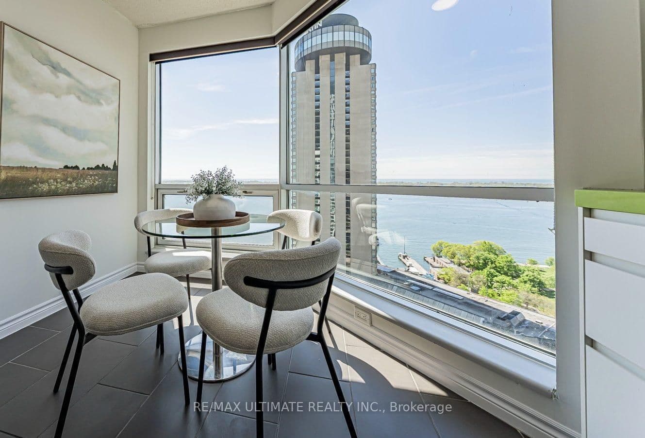 10 Queens Quay W, Unit 2206 thumbnail 14