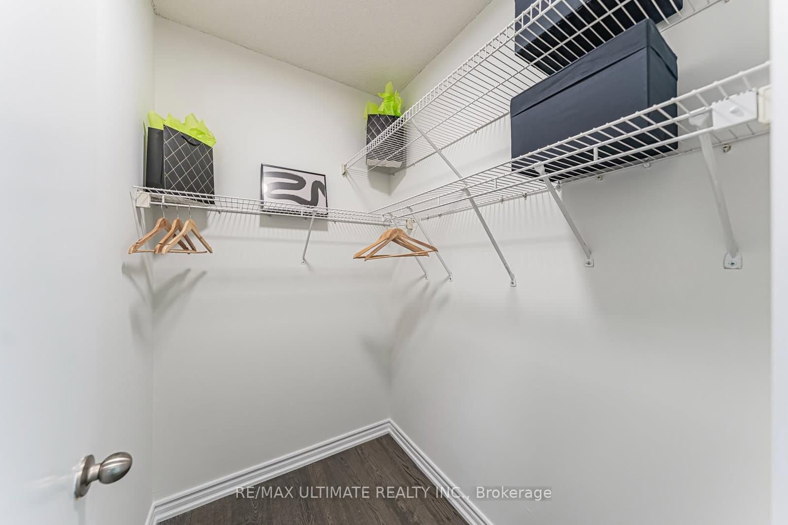 10 Queens Quay W, Unit 2206 thumbnail 31