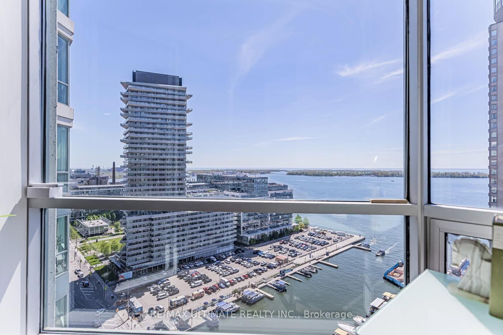 10 Queens Quay W, Unit 2206 thumbnail 33