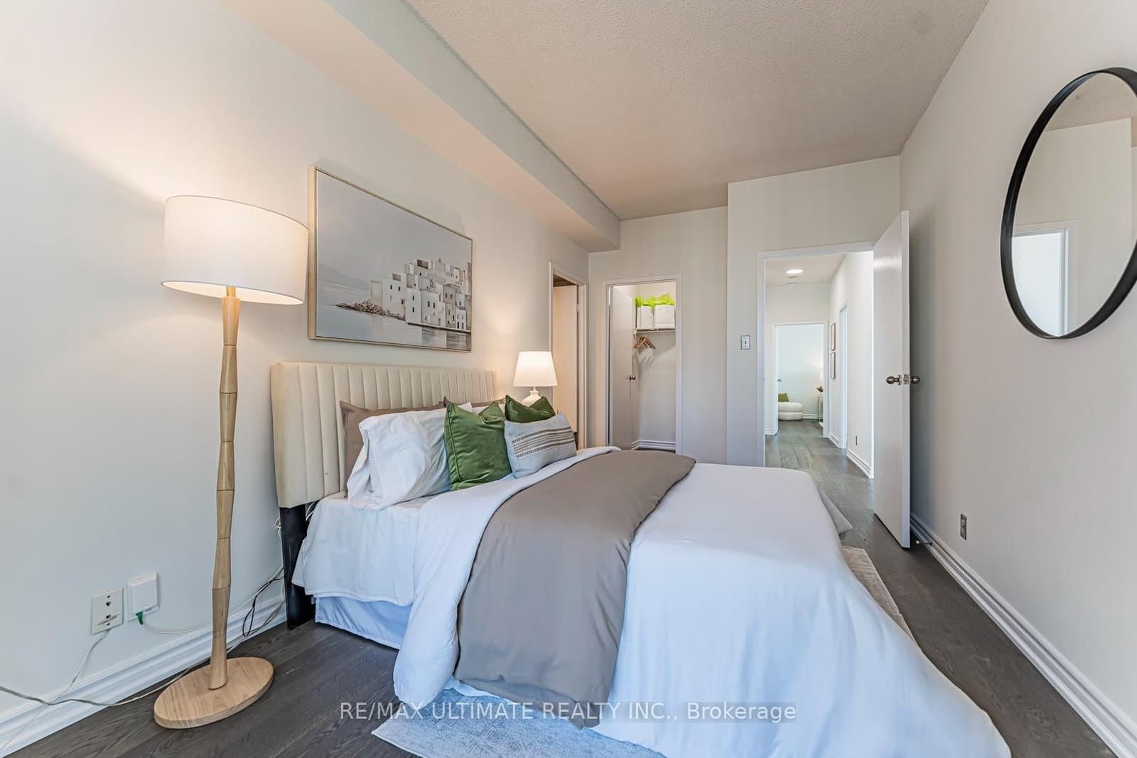 10 Queens Quay W, Unit 2206 thumbnail 35