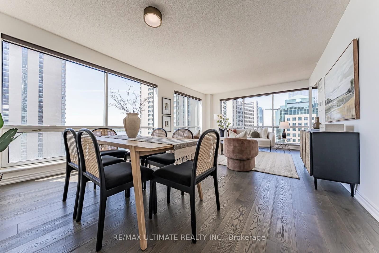 10 Queens Quay W, Unit 2206 thumbnail 8