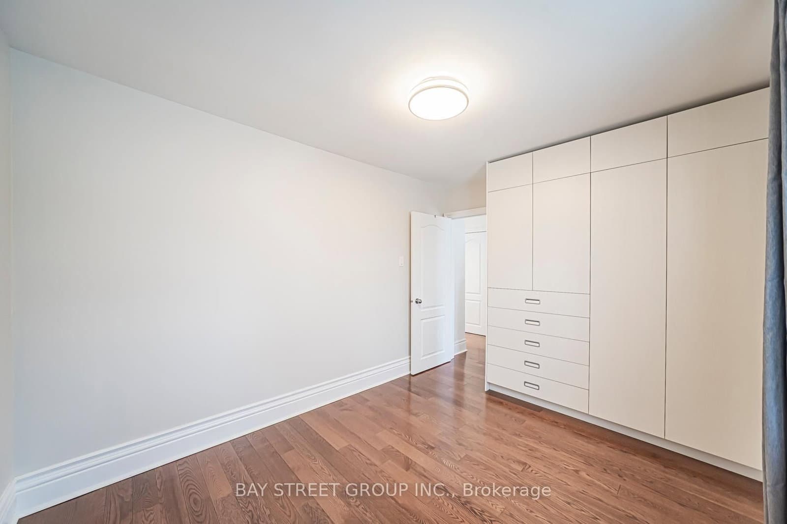 277 Lawrence Avenue E thumbnail 22