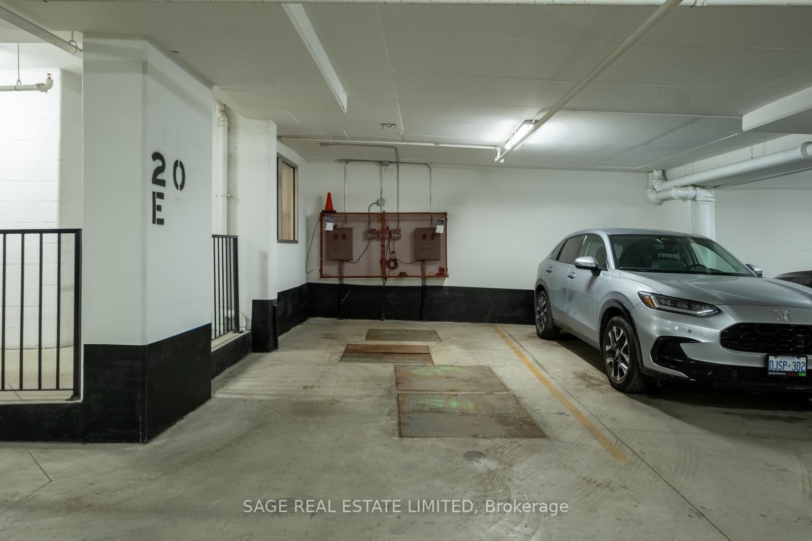58 Orchard View Boulevard, Unit 313 thumbnail 28