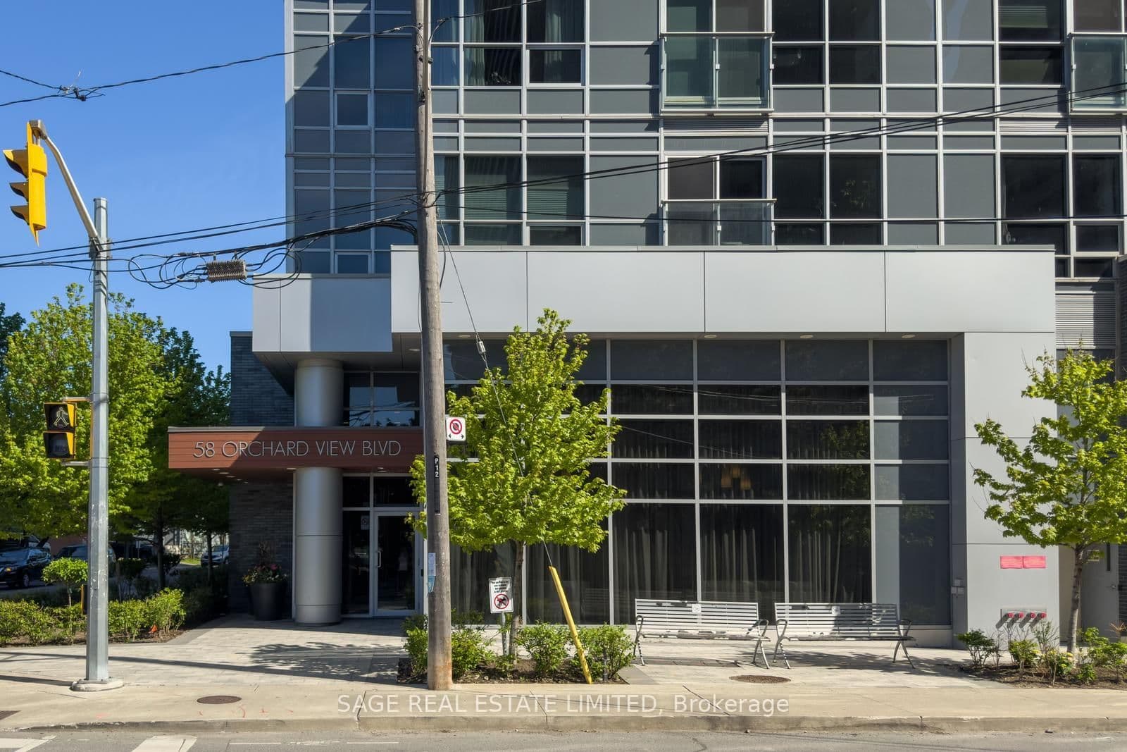 58 Orchard View Boulevard, Unit 313 thumbnail 29