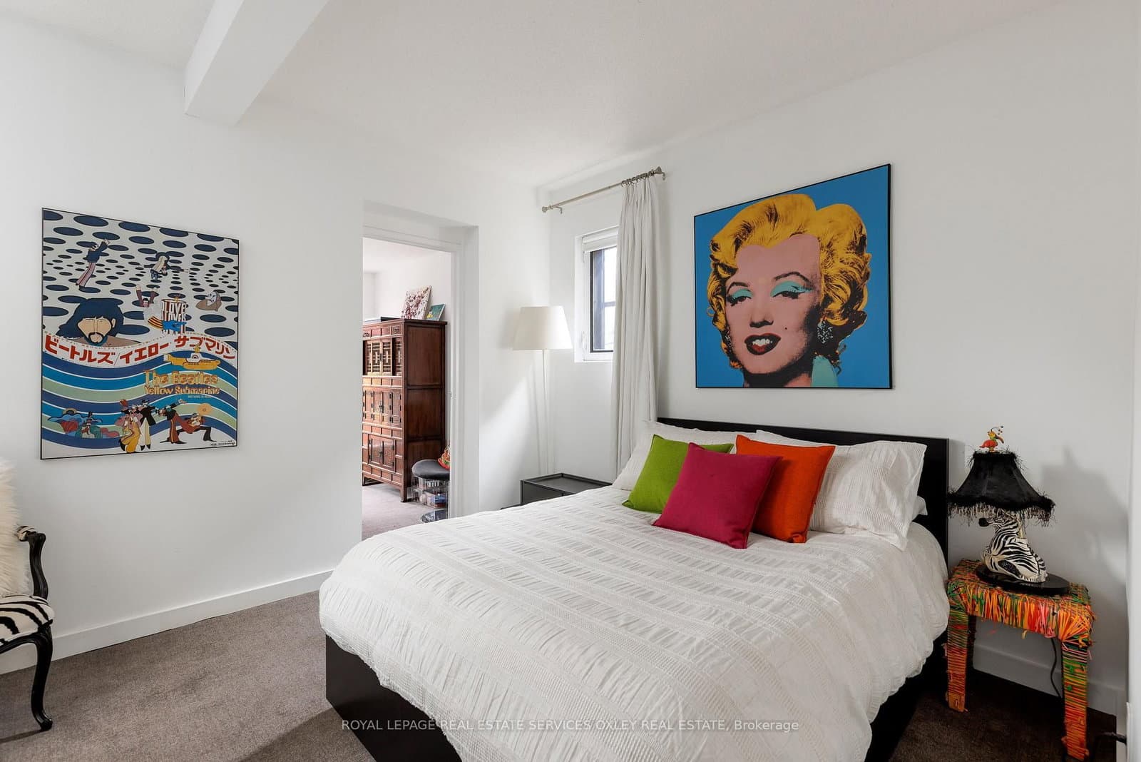 28 Roxborough Street W thumbnail 15