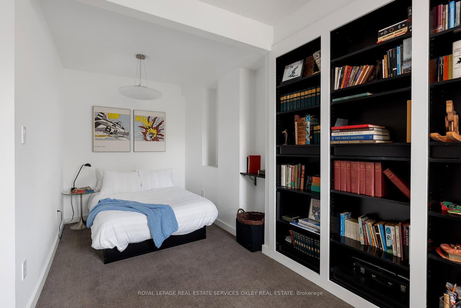28 Roxborough Street W thumbnail 18
