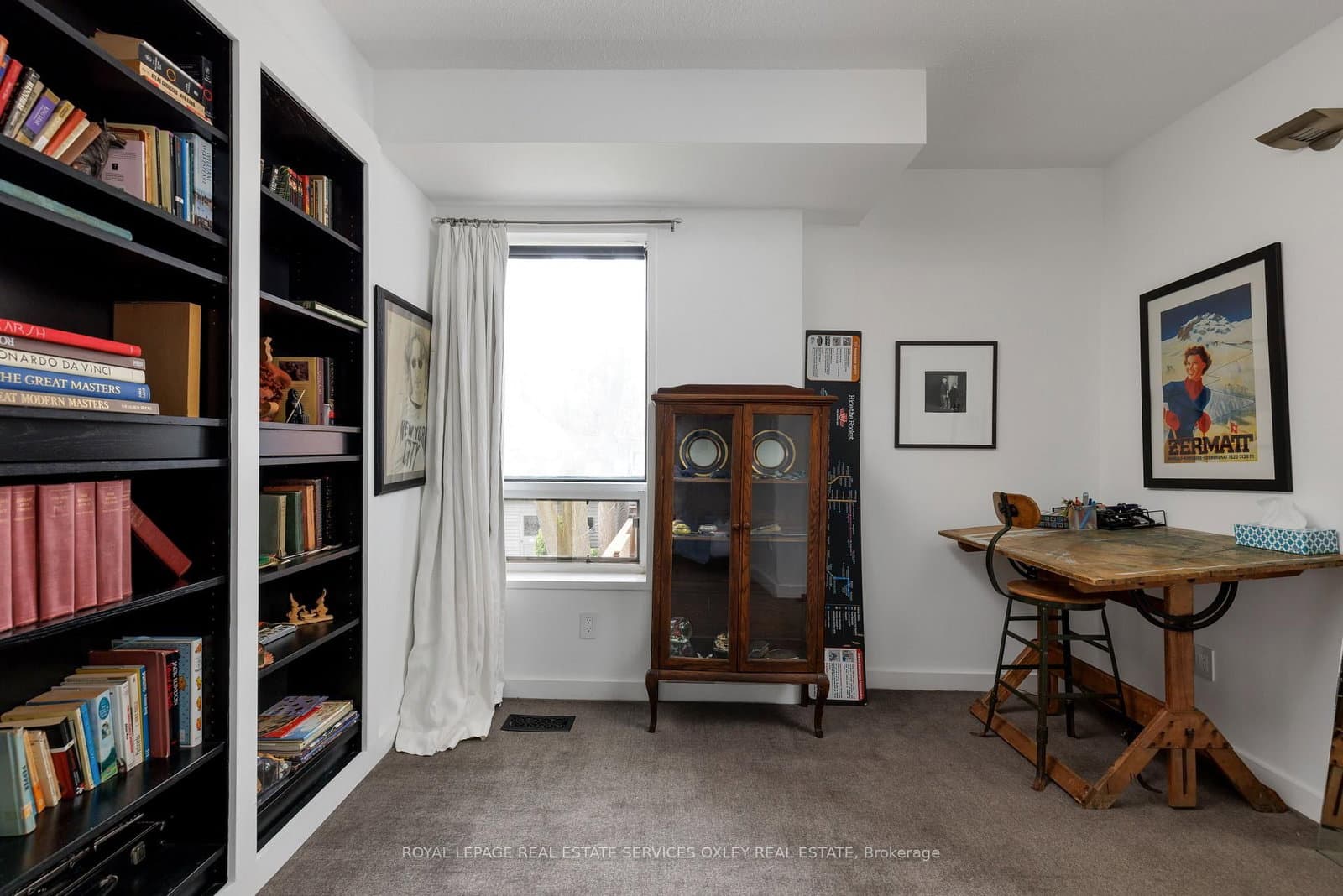 28 Roxborough Street W thumbnail 19