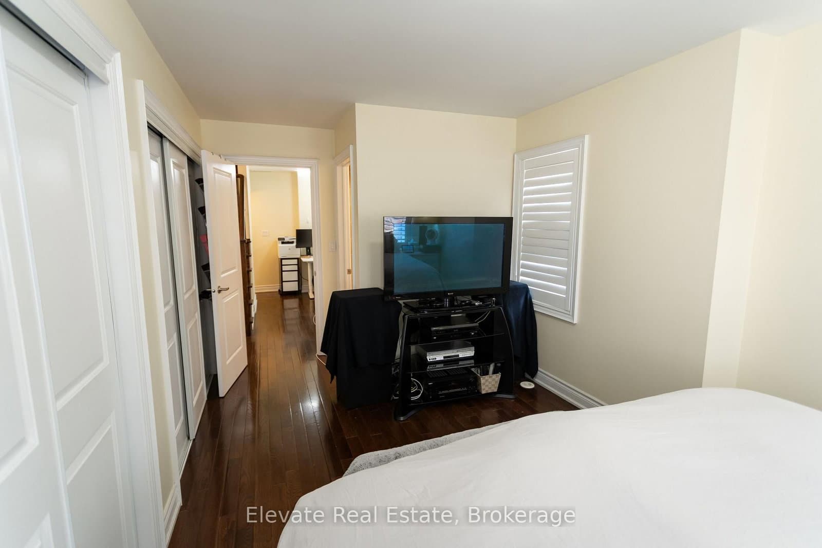 1 Hargrave Lane, Unit 1 thumbnail 24