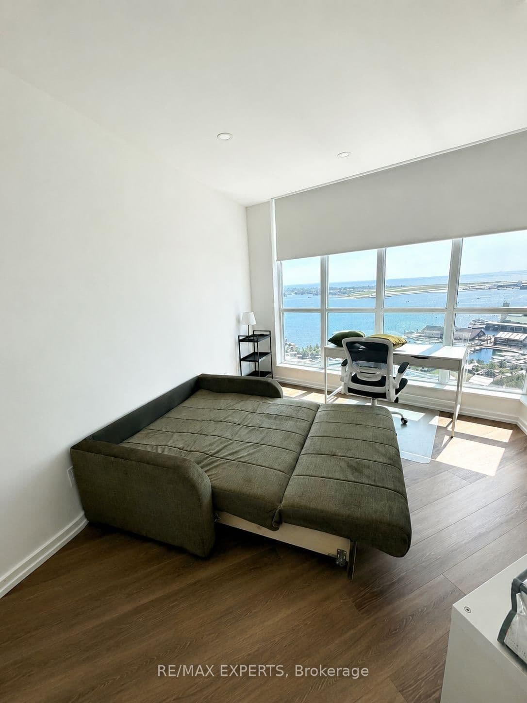 208 Queens Quay W, Unit 2211 thumbnail 26