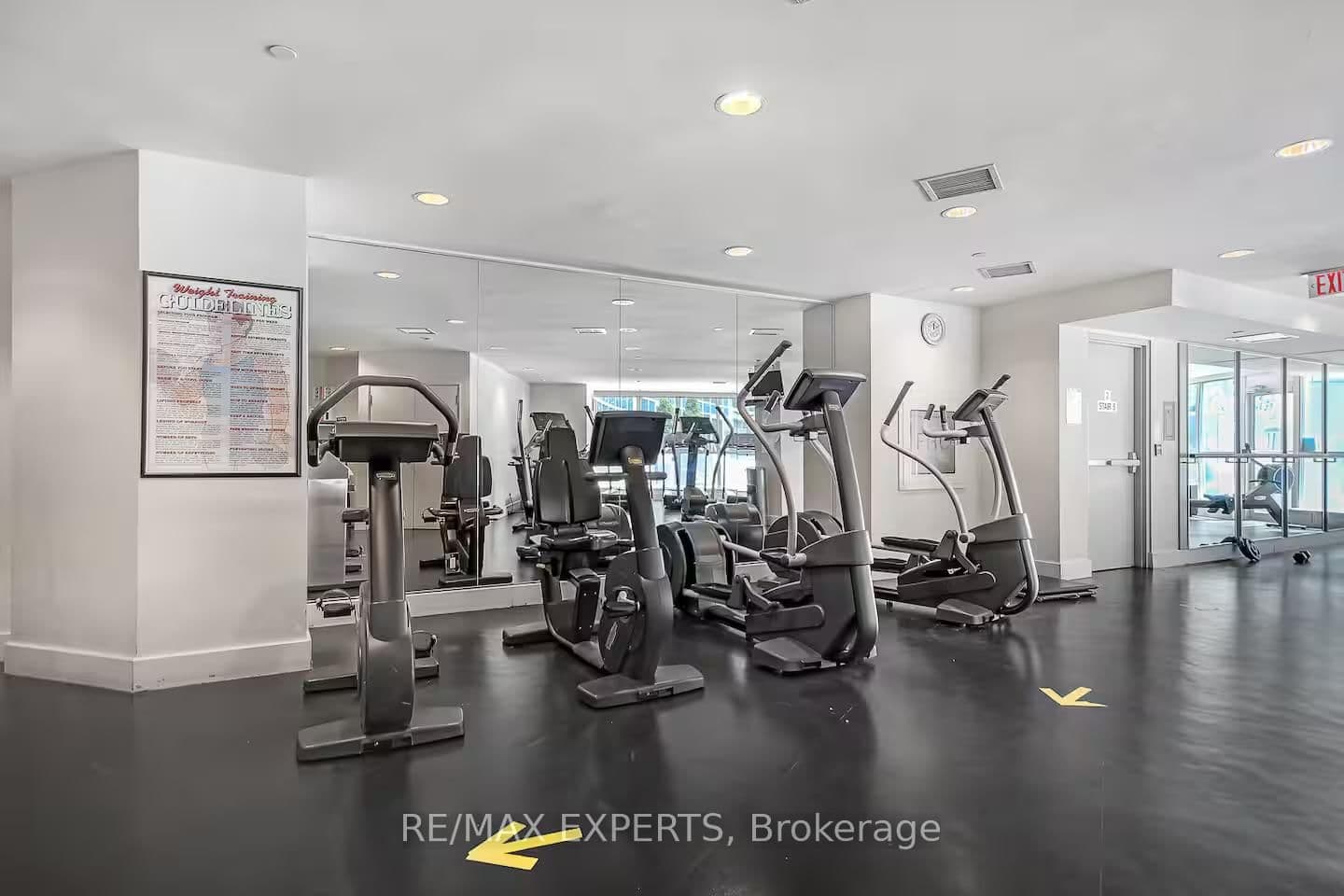 208 Queens Quay W, Unit 2211 thumbnail 35