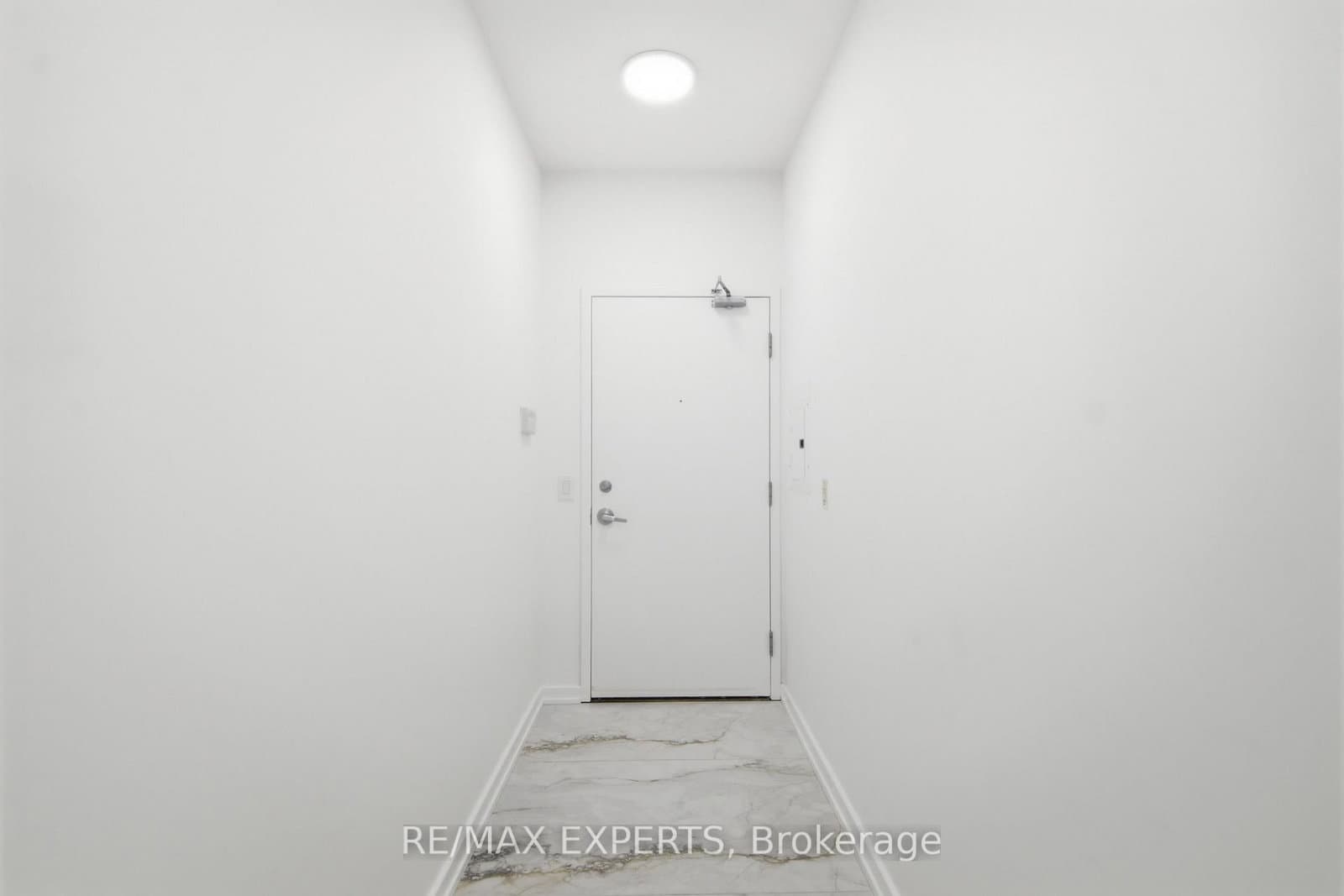 208 Queens Quay W, Unit 2211 thumbnail 5