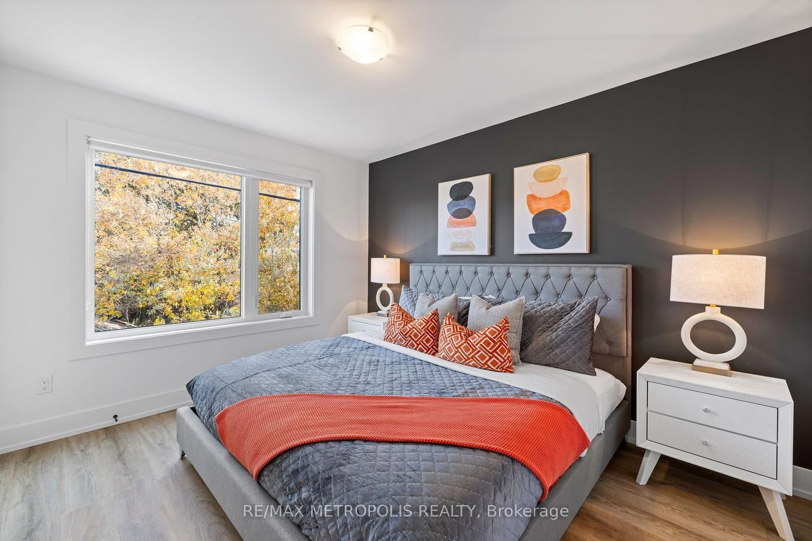 449 Lansdowne Avenue thumbnail 42