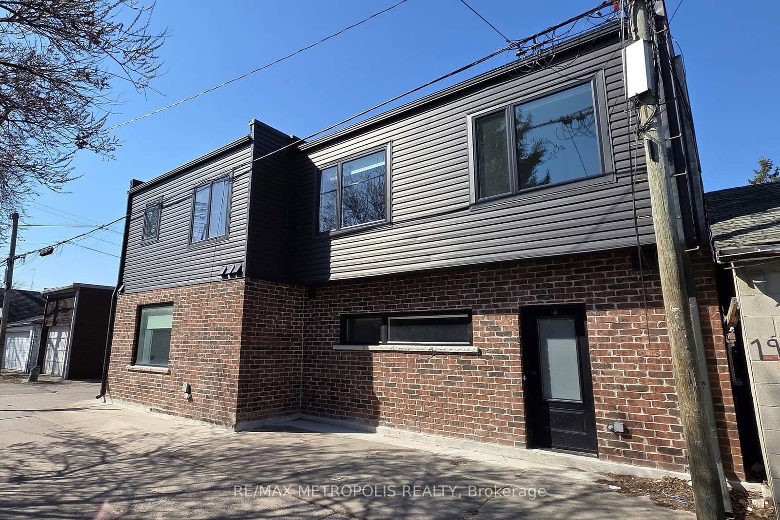 449 Lansdowne Avenue thumbnail 46