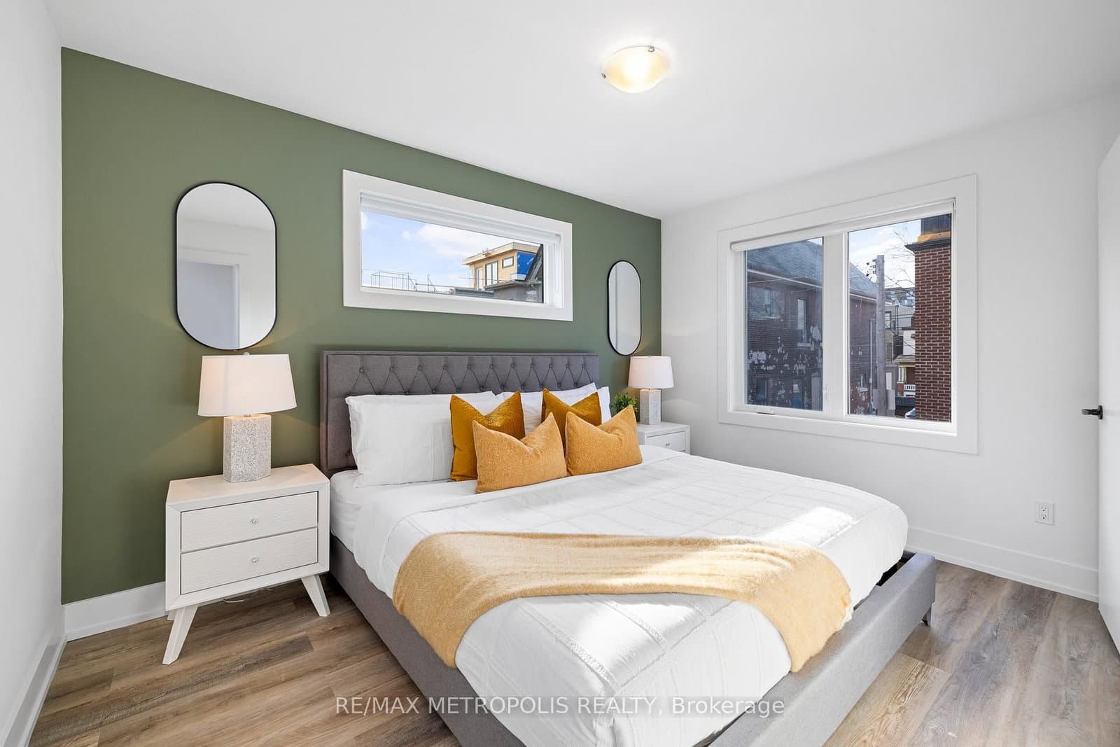 447 Lansdowne Avenue thumbnail 44