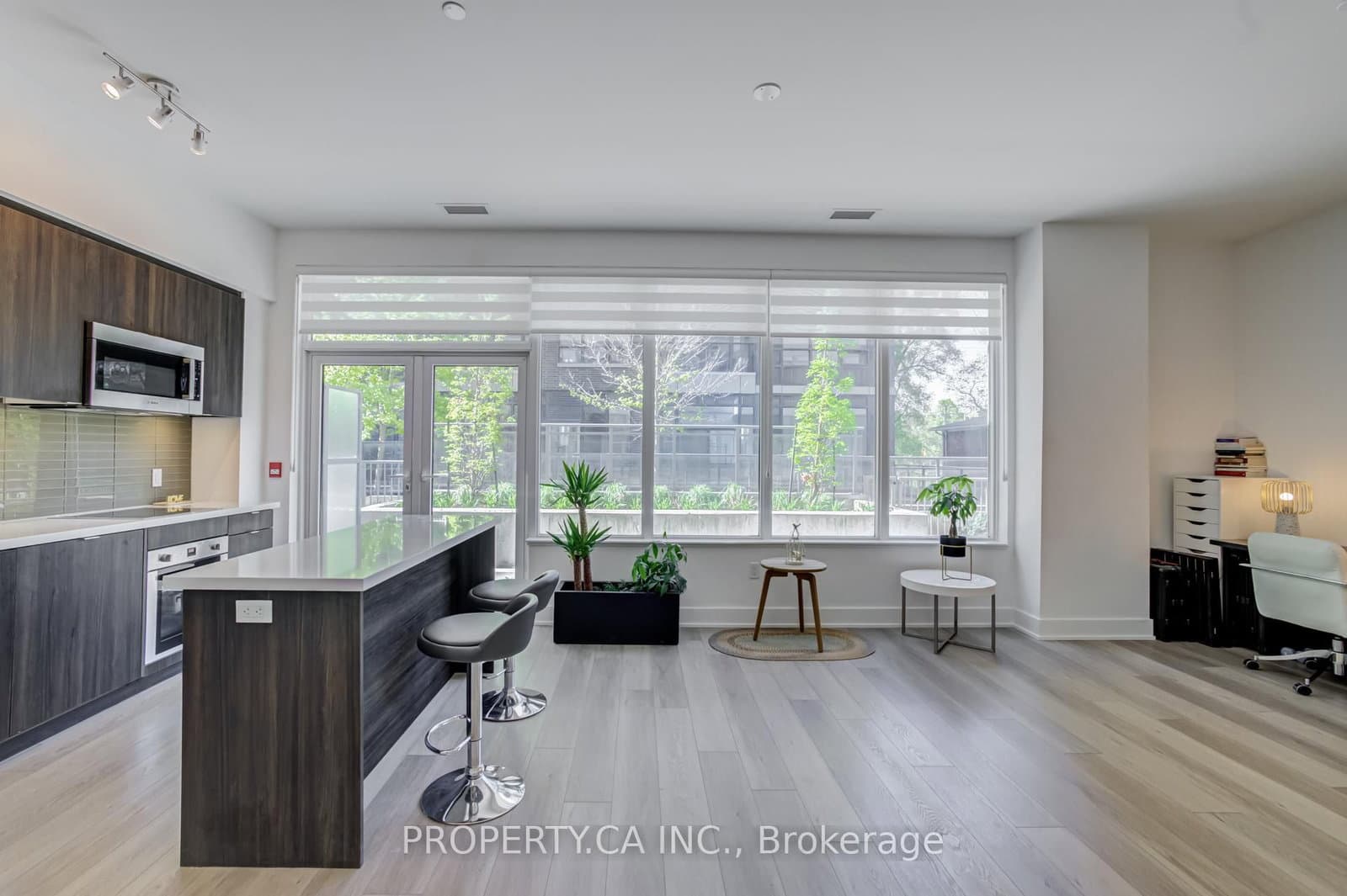 2 Teagarden Court N, Unit 102 thumbnail 5
