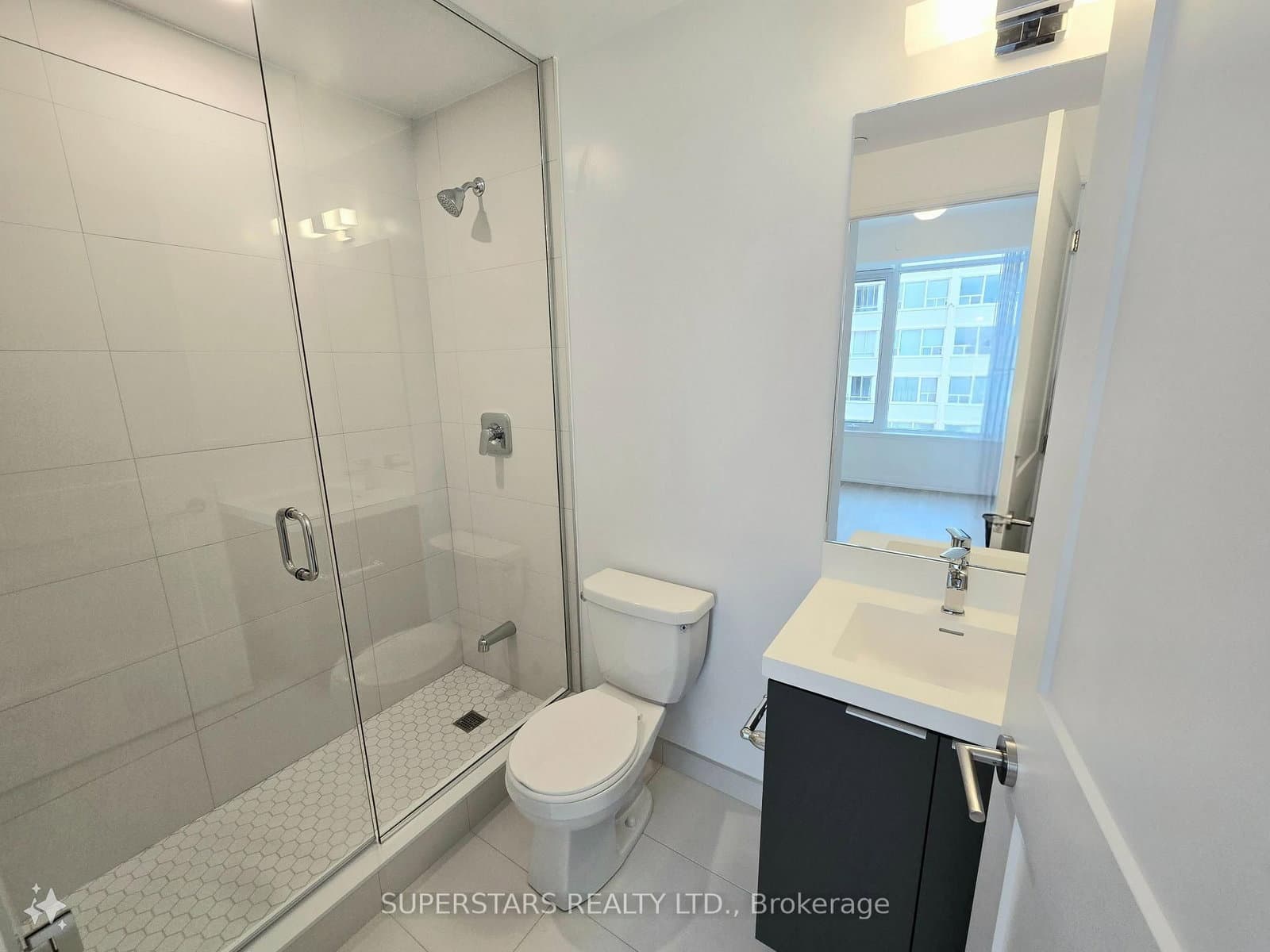 50 Dunfield Avenue, Unit 814 thumbnail 17