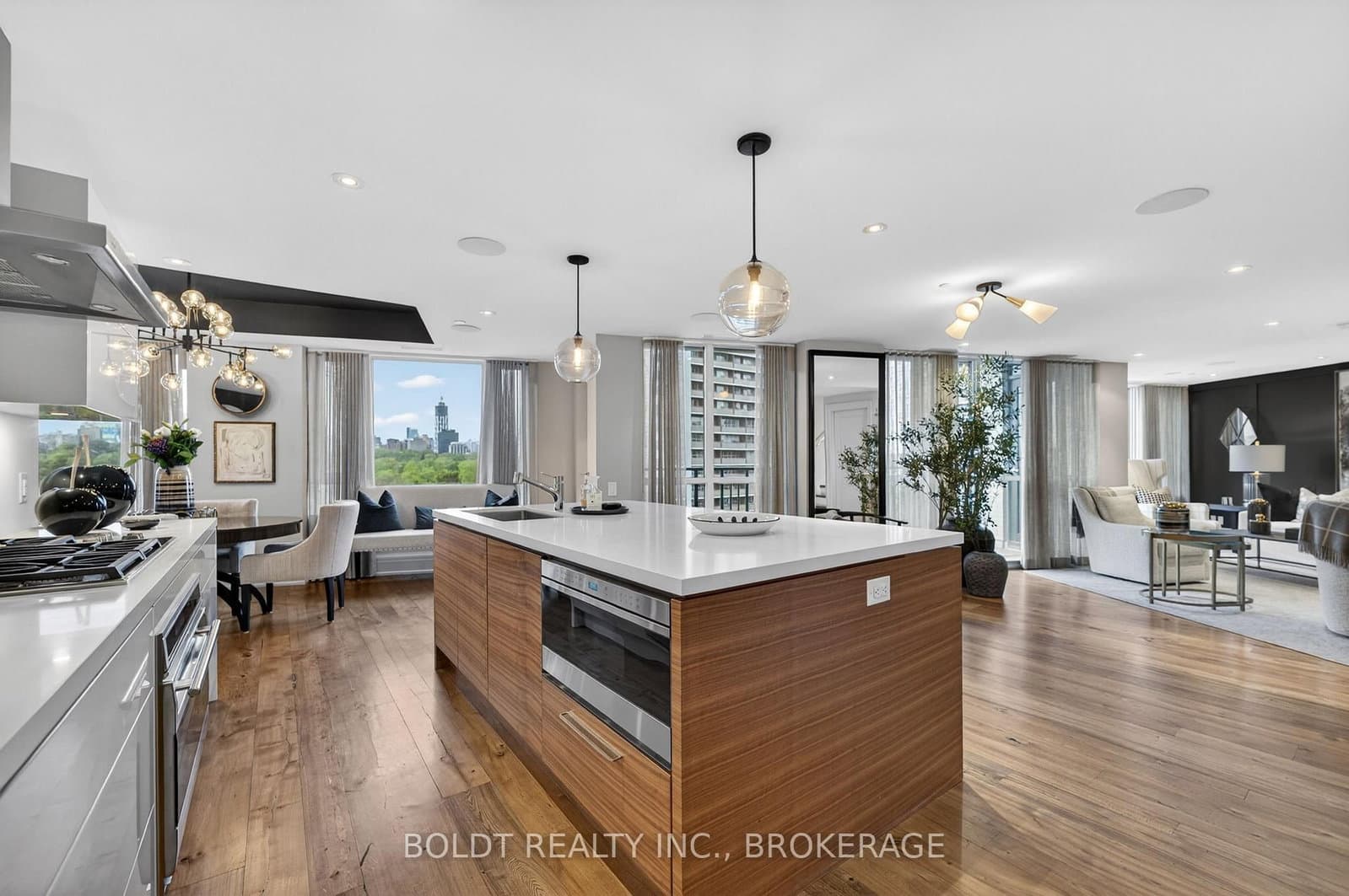 181 Davenport Road, Unit 702 thumbnail 12