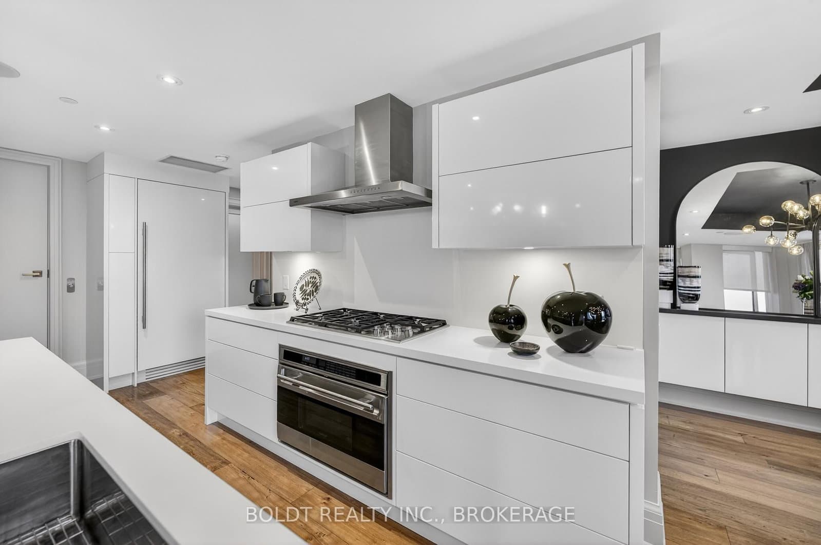 181 Davenport Road, Unit 702 thumbnail 13