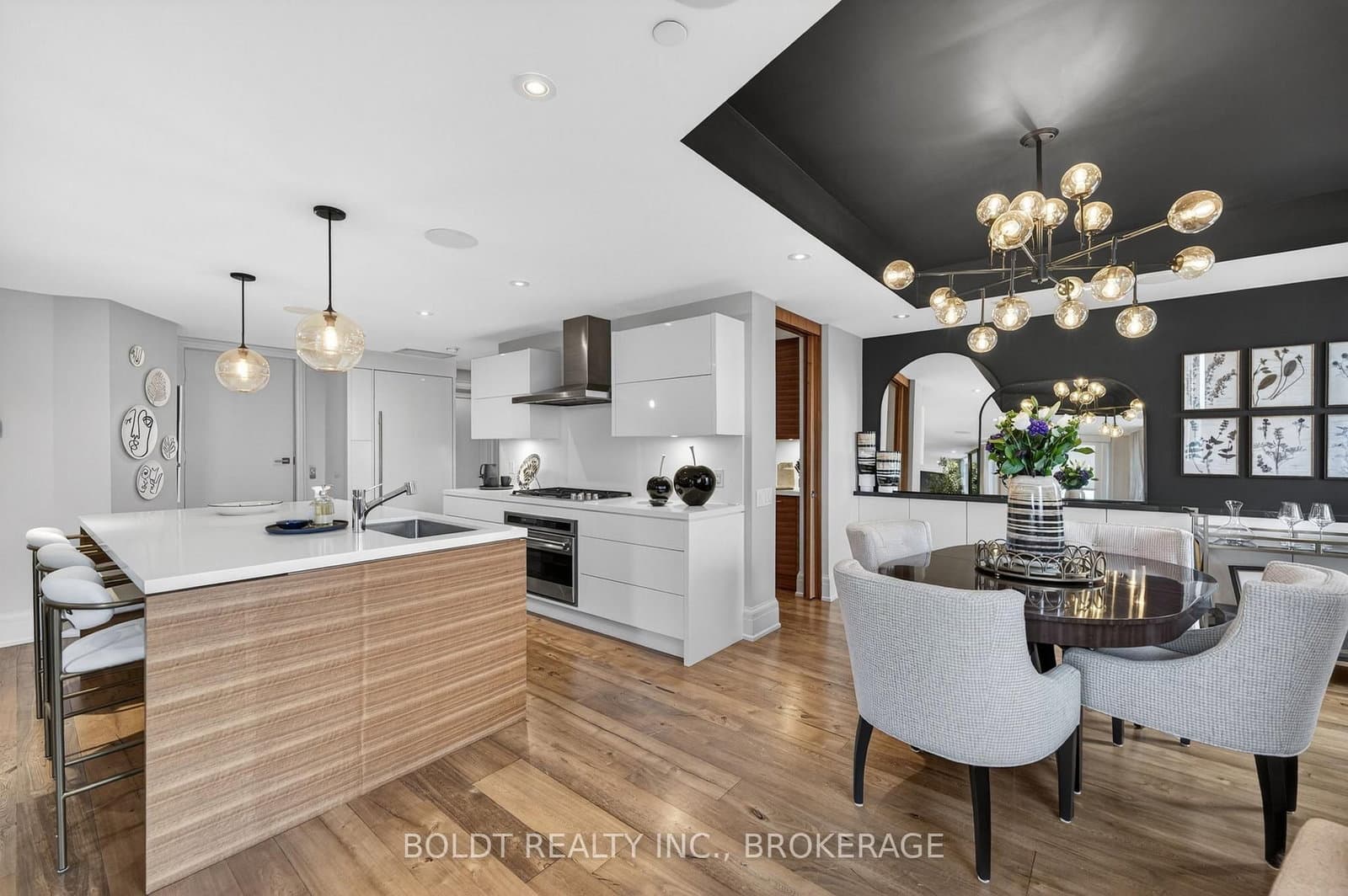 181 Davenport Road, Unit 702 thumbnail 18