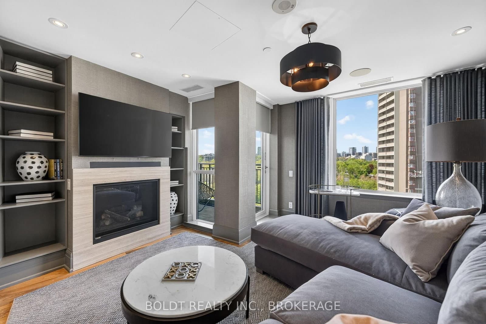 181 Davenport Road, Unit 702 thumbnail 23