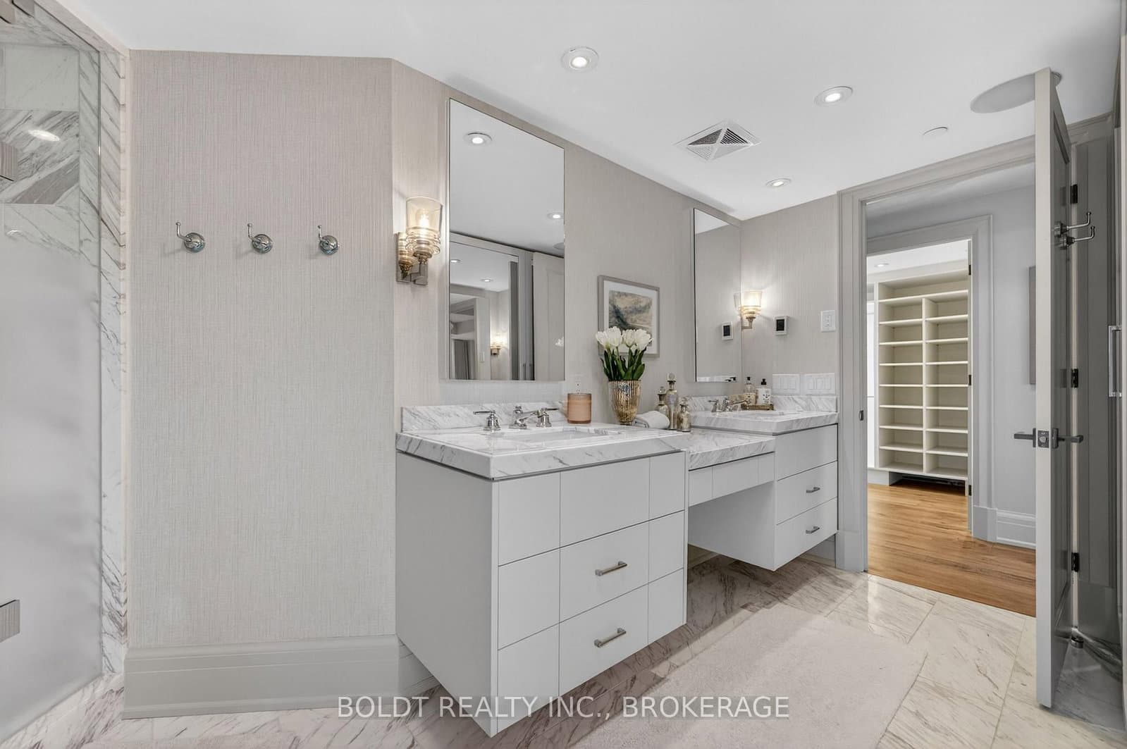 181 Davenport Road, Unit 702 thumbnail 34
