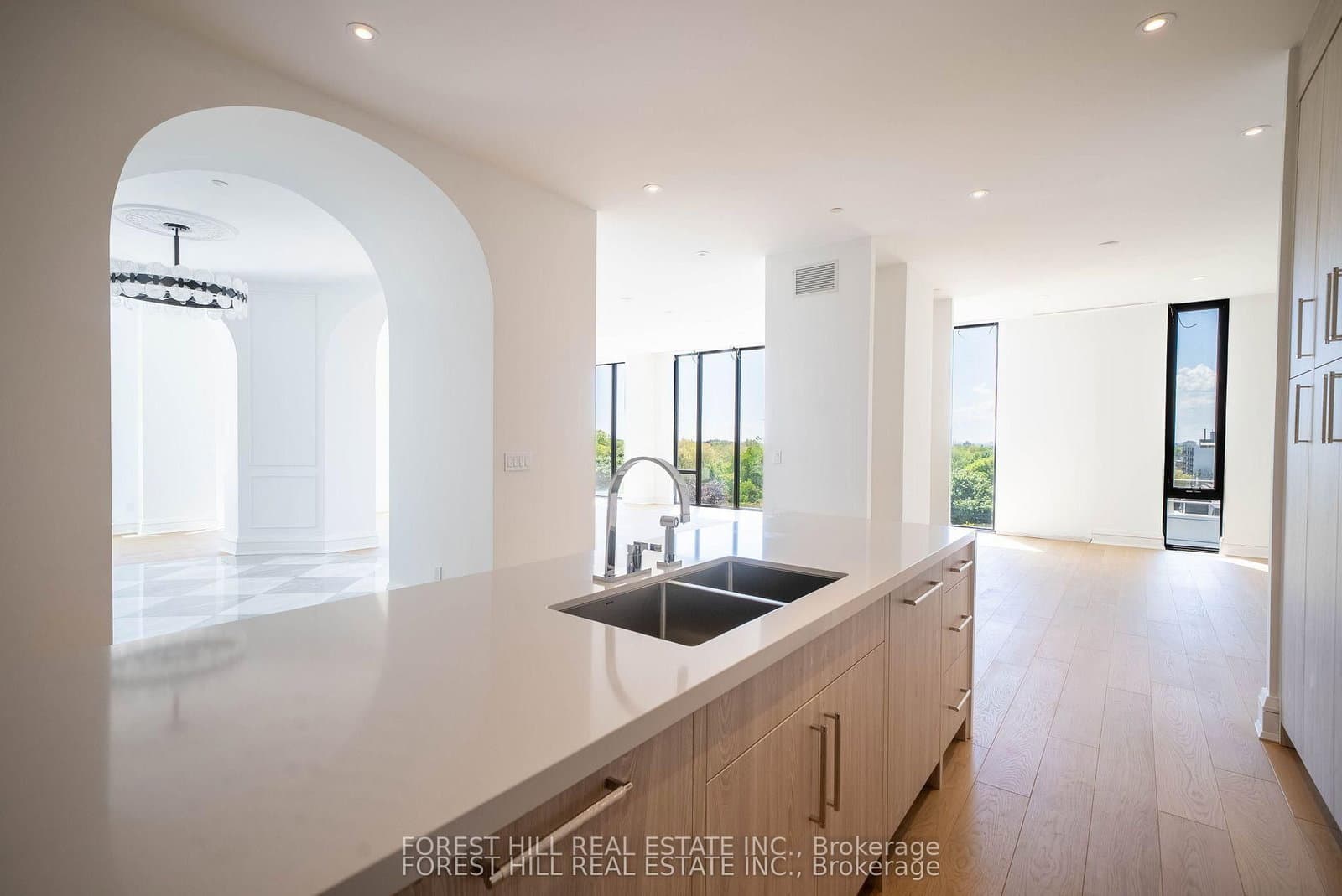 2010 Bathurst Street, Unit 6A thumbnail 11