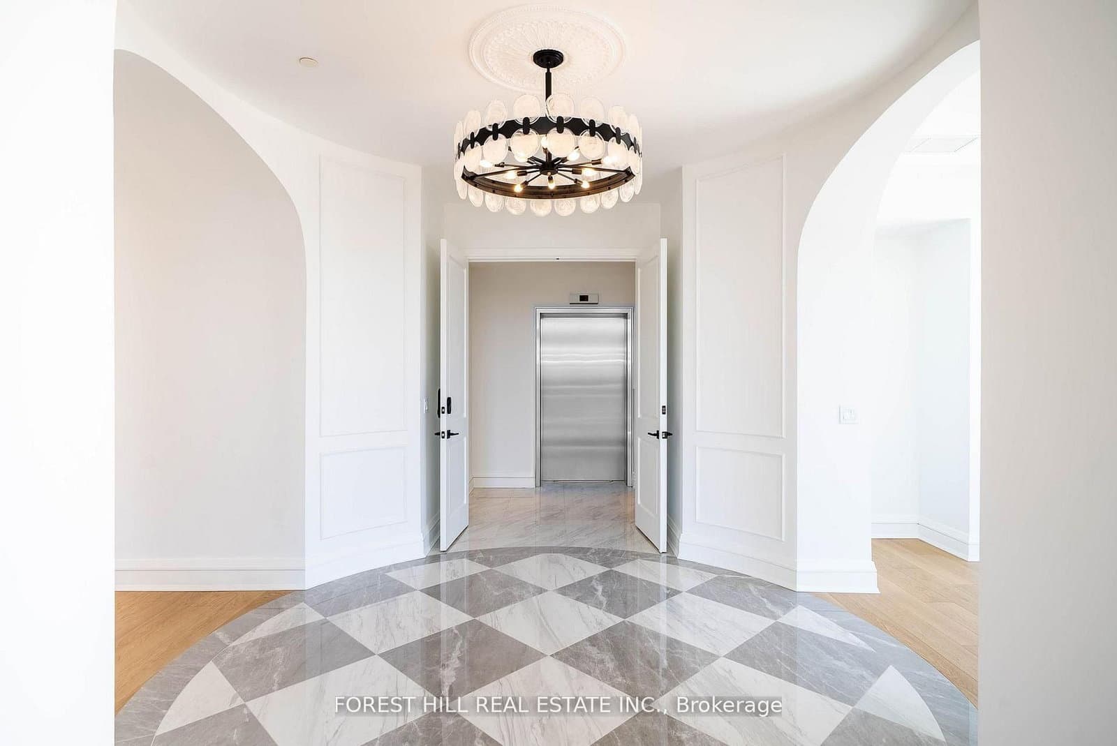 2010 Bathurst Street, Unit 6A thumbnail 2
