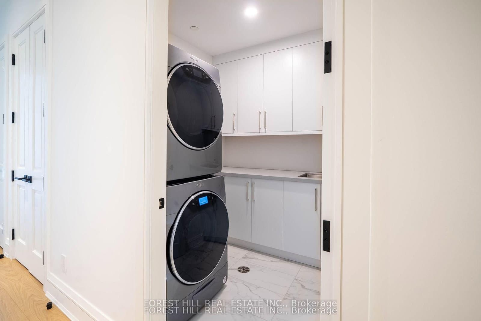 2010 Bathurst Street, Unit 6A thumbnail 20