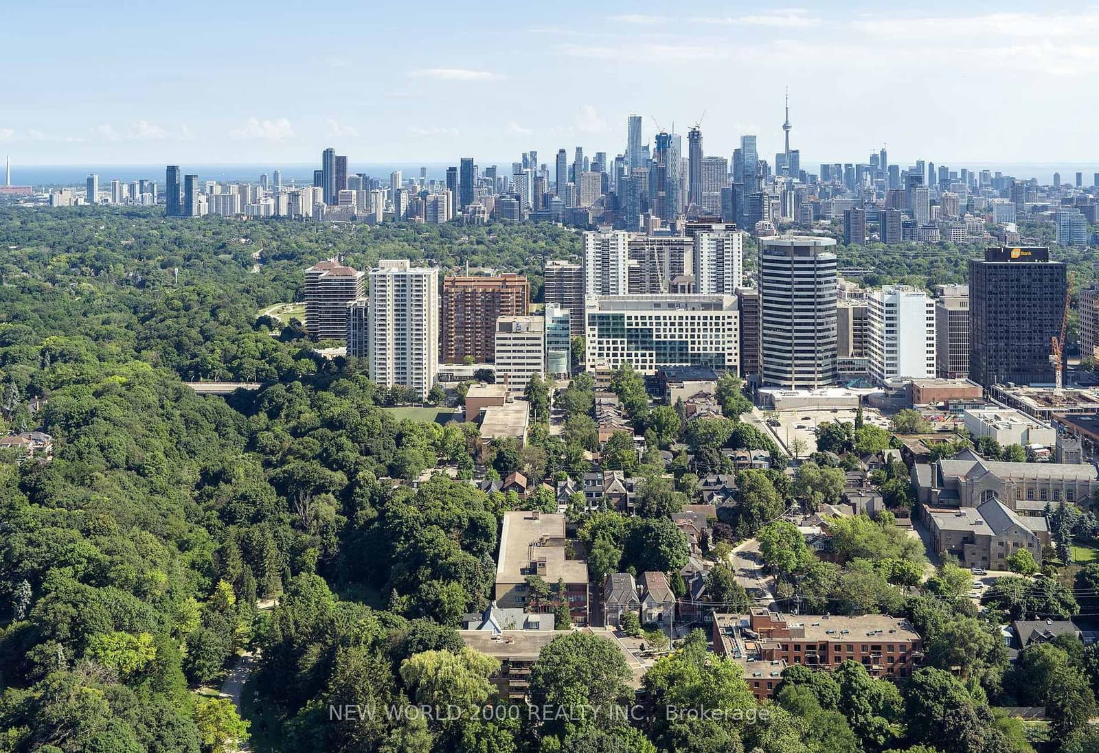 49 Glen Elm Avenue, Unit 117 thumbnail 6