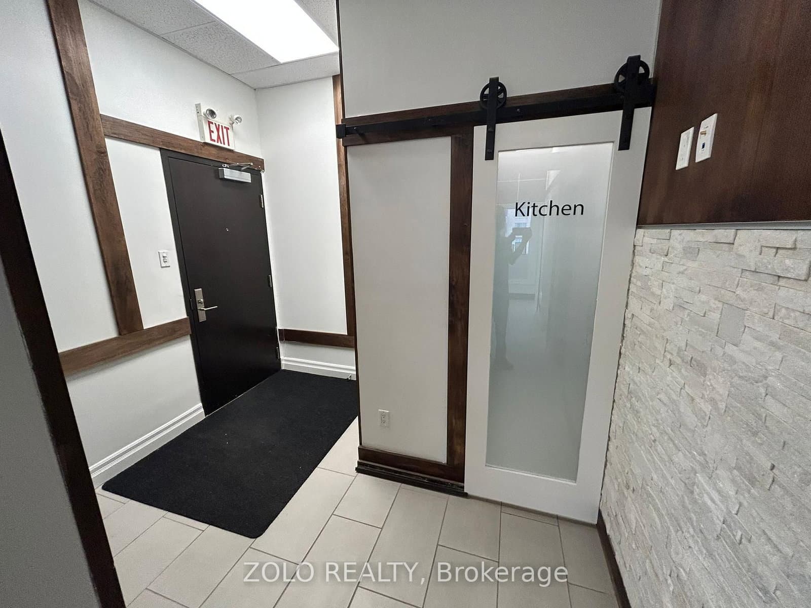 5409 Yonge Street, Unit 209 - Image 1