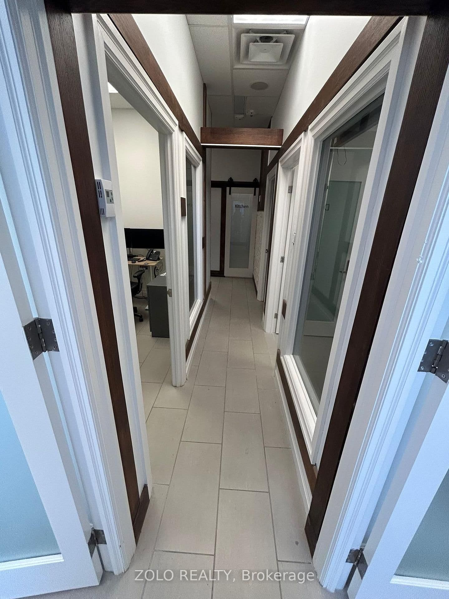 5409 Yonge Street, Unit 209 thumbnail 2