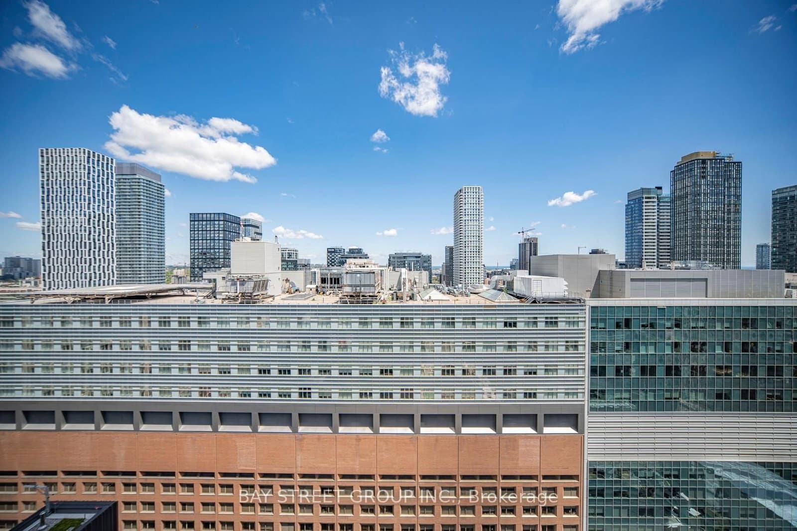 197 Yonge Street, Unit 2204 thumbnail 12