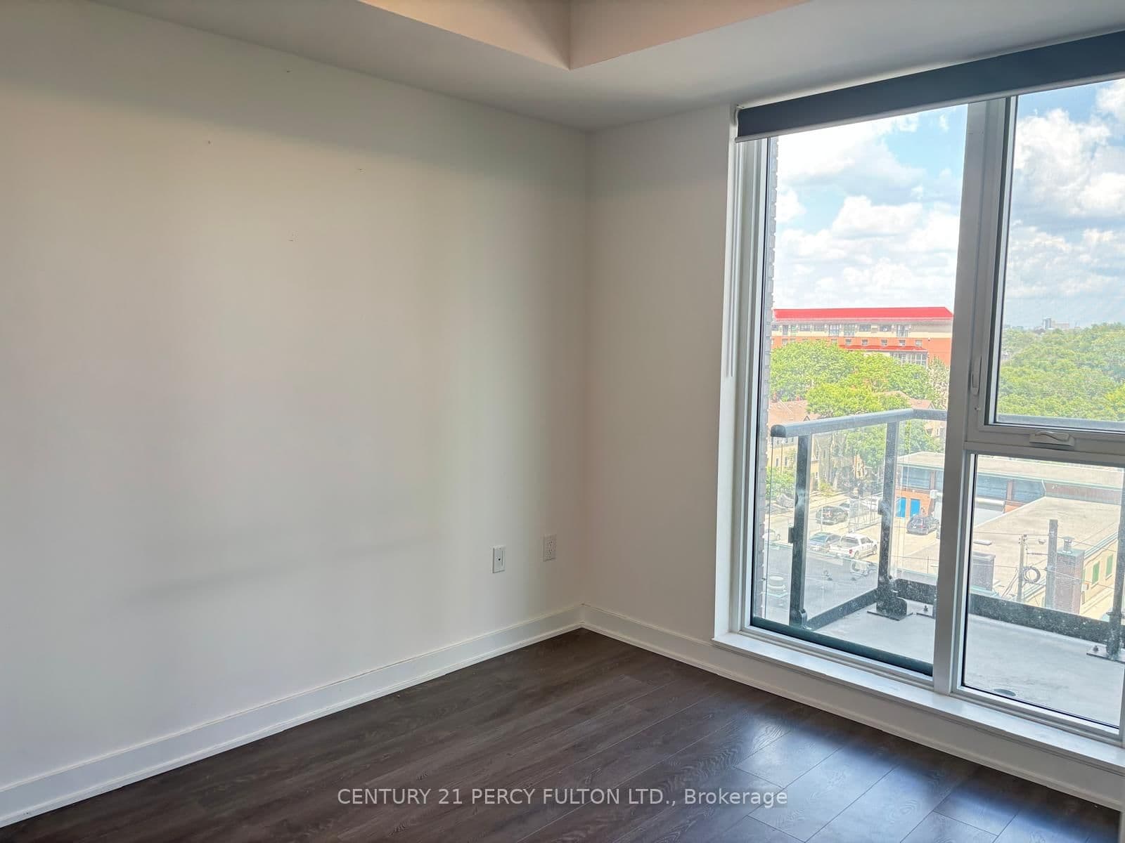 130 River Street E, Unit 501 thumbnail 17