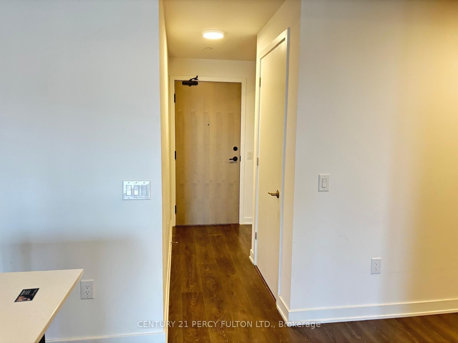 130 River Street E, Unit 501 thumbnail 9