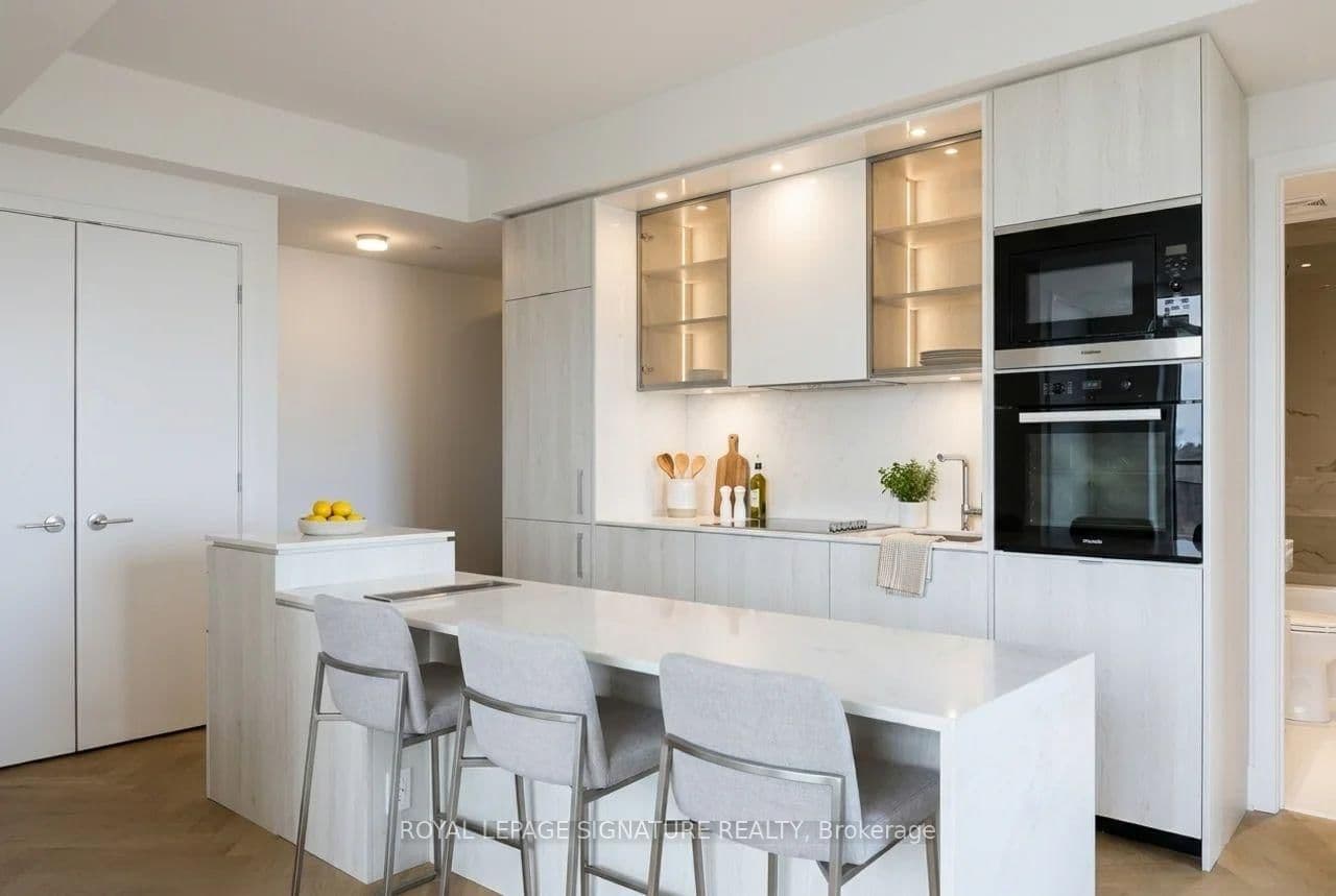 11 Yorkville Avenue, Unit 3602 - Image 1
