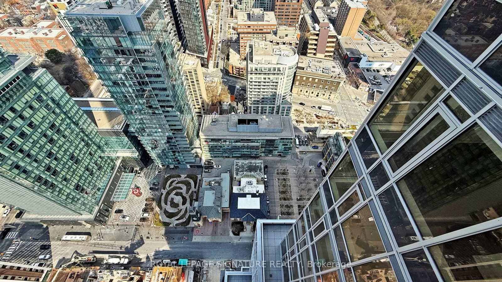 11 Yorkville Avenue, Unit 3602 thumbnail 21