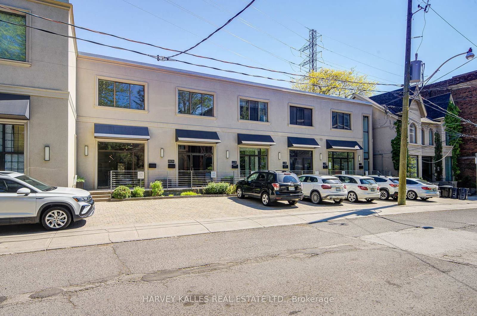 275 MacPherson Avenue, Unit 109 - Image 1